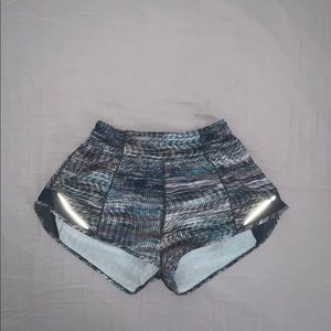 Lululemon Hotty Hot shorts